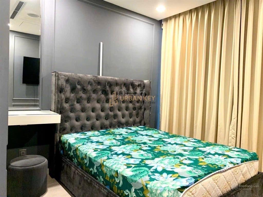 Chủ đi nước ngoài, cần bán gấp, chung cư the marq, căn 73m2, 2pn, 2wc, full nt (giá chỉ 14.2 tỷ)