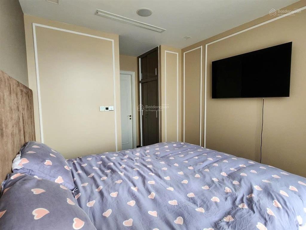 Chủ đi nước ngoài, cần bán gấp, chung cư grand riverside, căn 80m2, 2pn, 2wc, full nt, giá 5.1 tỷ