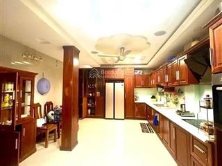 Bán nhà riêng tại phạm văn hai, 20 tỷ, 160 m2, 7 tầng, giá ưu đãi!