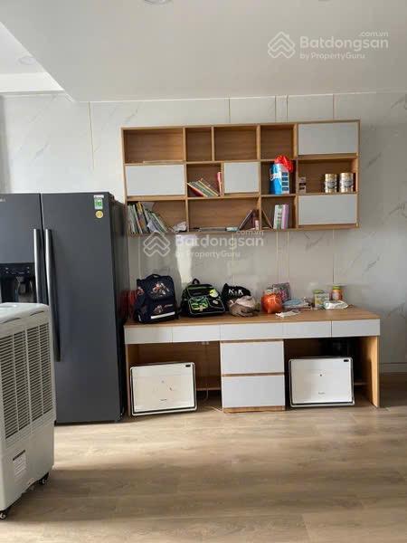 Bán ch green river, q8 72m2 view sông thoáng mát  sổ hồng  2pn