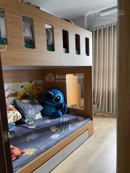 Bán ch green river, q8 72m2 view sông thoáng mát  sổ hồng  2pn