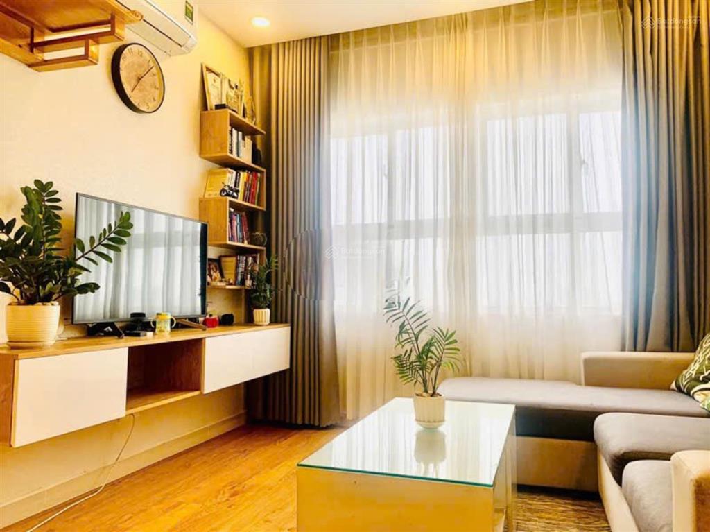 Ngộp tiền bán ch 9 view apartment 2pn  2wc, sổ hồng tầng 6 tiện ích đầy đủ