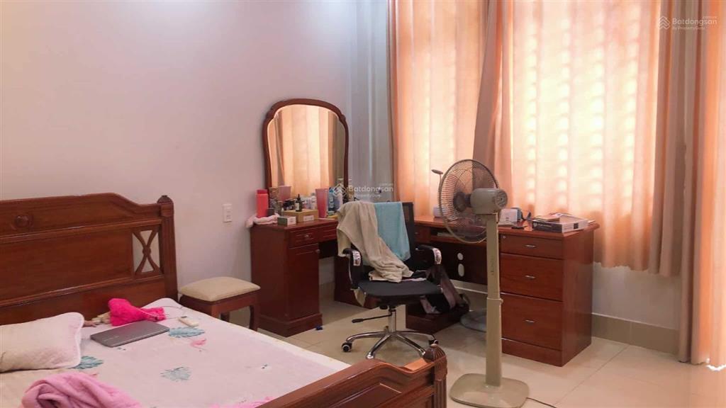 Vị trí đẹp  ngay đại học luật  hbc nhà 4 tầng  hẻm nhựa 6m  5,5 x 16 (88m2)  chỉ 10,5 tỷ tl