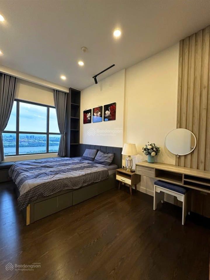 Bán căn 2pn đã có sổ the sun avenue giá 7tỷ 450 bao hết