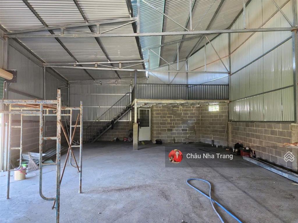 Bán đất tặng nhà xưởng diên an. dt 156m2 chỉ 3tỷ239