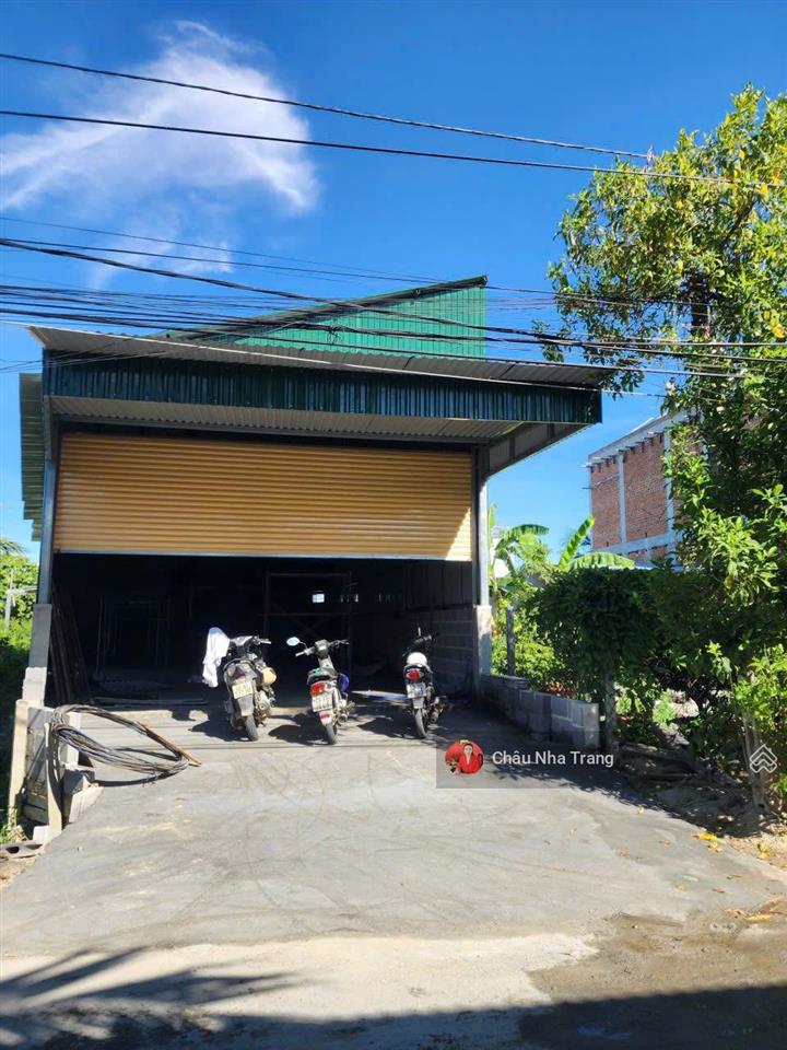 Bán đất tặng nhà xưởng diên an. dt 156m2 chỉ 3tỷ239