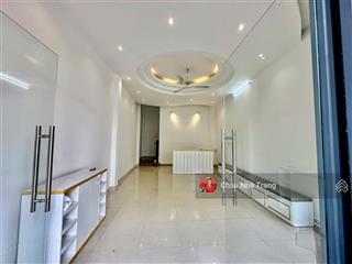 Nhà mặt tiền 4 tầng  nguyễn thị định. giá 7tỷ9