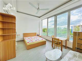 Đang trống 1 phòng ngủ tách bếp  có ban công ngay đường trương văn bang  đảo kim cương quận 2