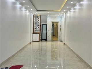 Bán nhà phân lô phùng chí kiên 60m x 5 tầng thang máy ô tô tránh kinh doanh 20.5 tỷ