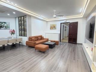 Đẳng cấp rộng ở đỉnhchung cư 03pnmặt phố hoàng đạo thuý