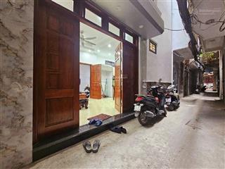 Nhà mới 5 tầng  khâm thiên, ngõ thẳng tắp, full nội thất gỗ sịn