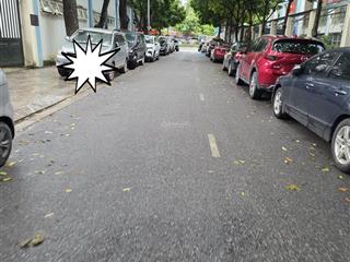 Hiếm tại cầu giấy. chủ nhà cần bán gấp nhà 5 tầng 9 phòng khép kín. đầy đủ pccc