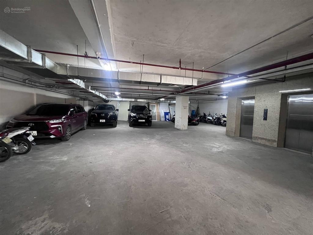 Nhà phố kim ngưu, vỉa hè rộng rãi, qh ổn định, kinh doanh tốt, dòng tiền thuê 1,2 tỷ /năm