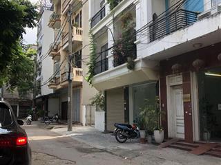 Bán nhà phố trung liệt  gara ô tô  lô góc 2 ô tô tránh thuận tiện kinh doanh  diện tích 150m2