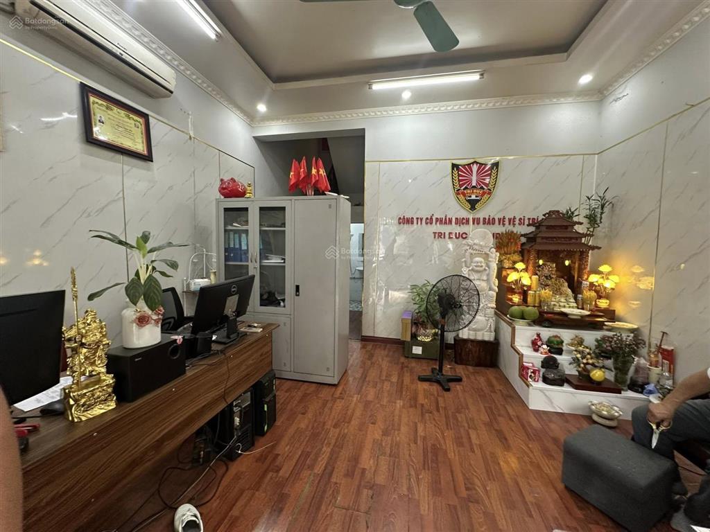 Nhà mặt phố lô góc nguyễn lân  trường chinh  hà kế tấn không quy hoạch 53m2 25 tỷ vỉa hè 2 bên