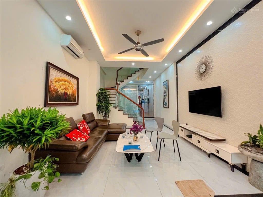 Lô góc võ thị sáu, siêu rộng giá hoa hậu 40m5t 7.8 tỷ, cách ô tô 30m, gần hồ kd