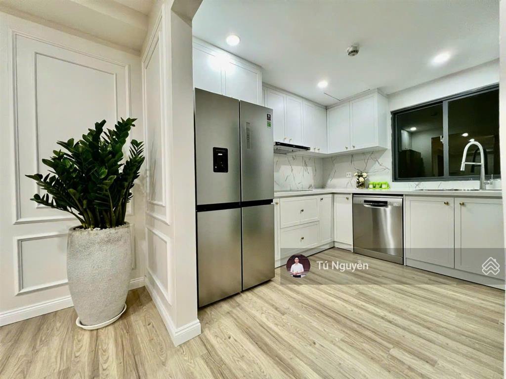 Chính chủ bán căn 2 phòng ngủ, 56m2 283 khương trung. giá 5 tỷ