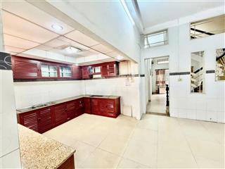 Bán nhà riêng tại nguyễn kiệm, 8,55 tỷ, 61m2, 4 tầng, mặt tiền 4m, nội thất đầy đủ