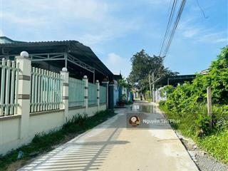 5x39m có thổ, gần cổng kcn. đường bê tông. 350tr