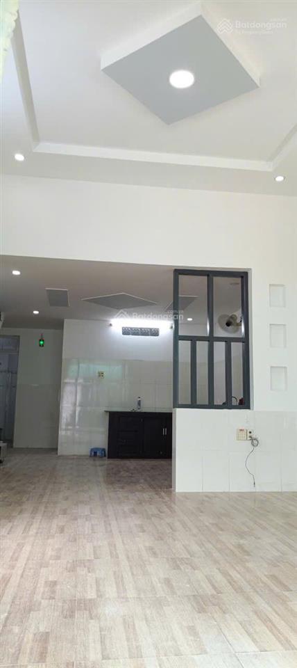 Bán nhà (quá kẹt tiền)  dt 64m2  2pn  ôtô  gần 2/4  vĩnh hoà  nha trang  chỉ 2tỷ750tr