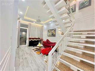 Bán nhà mặt phố nguyễn kiệm, 21,5 tỷ, 37m2, phường 9, phú nhuận, hcm