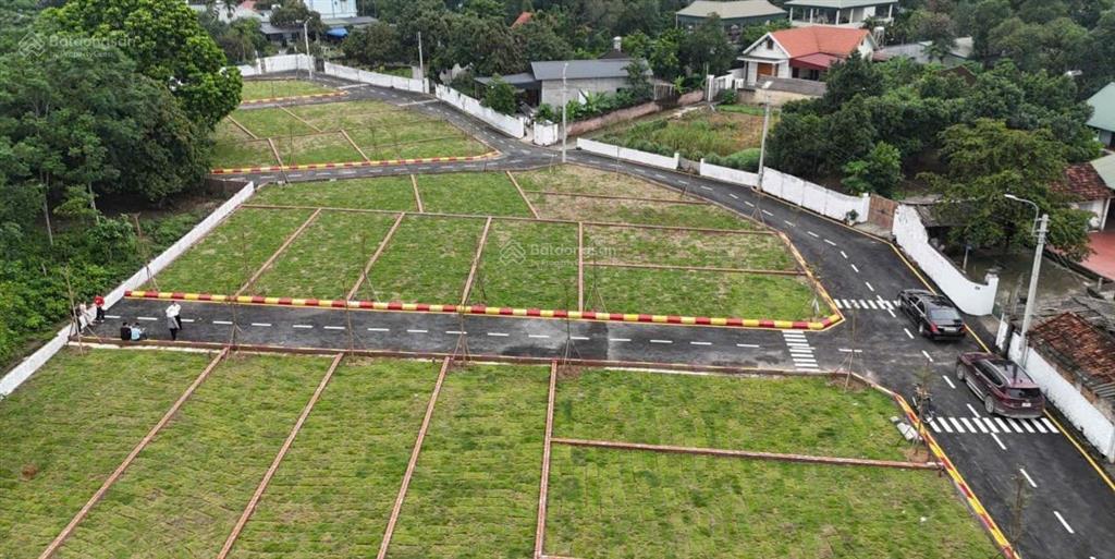Mặt tiền cực thoáng 30m ra ql21, tl418 ô tô đỗ cửa, vào nhà tiềm năng cực đỉnh