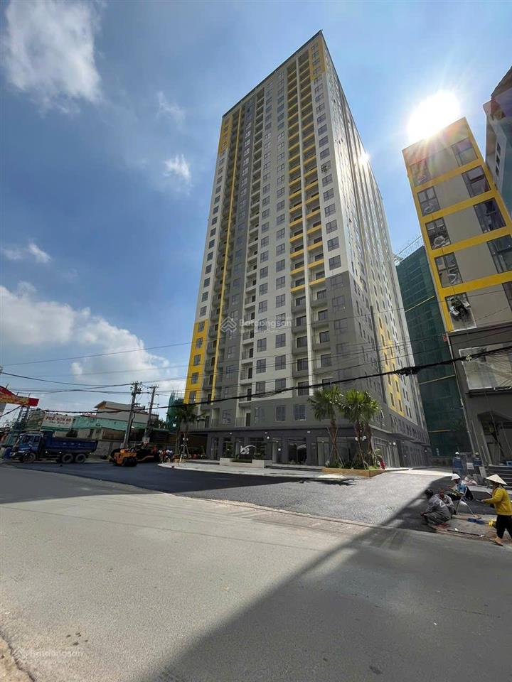 Bán cc bcons polaris 2pn 2wc, 2,5 tỷ, 52,6m2 gần chợ việt lập