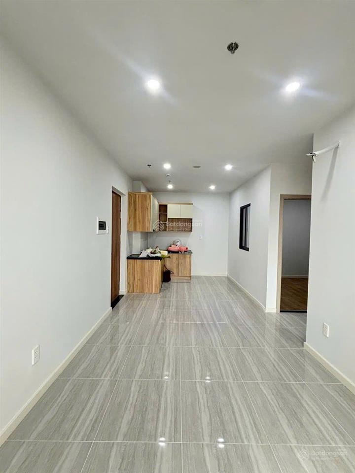 Bán cc bcons polaris 2pn 2wc, 2,5 tỷ, 52,6m2 gần chợ việt lập