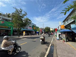 Bán nhà 2 tầng hxh thông phạm thế hiển bùi minh trực, dtxd 130m2, ngang 5.5, nhỉnh 9tỷ