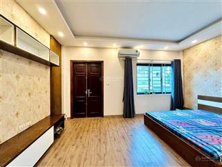 Bán nhà phố hoàng cầu 45m x 5t giá nhỉnh 8tỷ ngõ thông nhà thoáng ở sướng