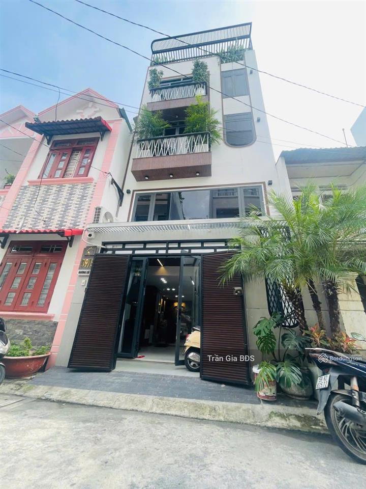 Nhà đẹp 5 tầng ( dt 5x12), hẻm xe tải quay đầu  p11 gv. giá 6,8 tỷ thương lượng