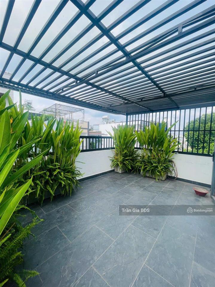 Nhà đẹp 5 tầng ( dt 5x12), hẻm xe tải quay đầu  p11 gv. giá 6,8 tỷ thương lượng