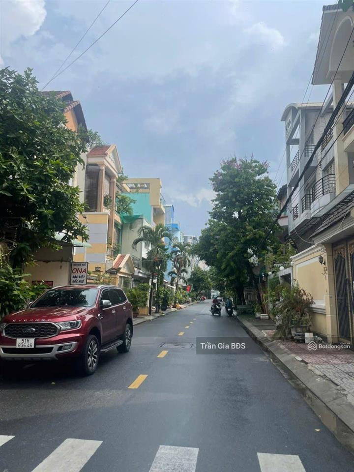 Nhà đẹp 5 tầng ( dt 5x12), hẻm xe tải quay đầu  p11 gv. giá 6,8 tỷ thương lượng