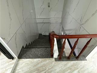 Nhà 2 tầng mặt tiền phan bá phiến gần biển 62m