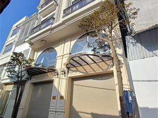 Bán căn siêu phẩm hiếm long biên  8 tầng thang máy  nội ngoại thất 5 sao!