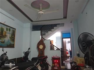 Bán nhà riêng 9,5 tỷ, 83m2 tại cách mạng tháng tám, p11, q3, hcm