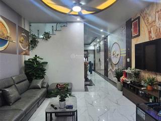 Nhà lương quán , ngõ oto giá chỉ 2x tỷ