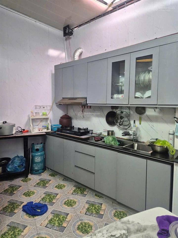 Nhà lương quán , ngõ oto giá chỉ 2x tỷ