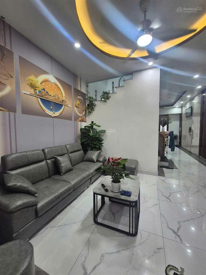 Nhà lương quán , ngõ oto giá chỉ 2x tỷ