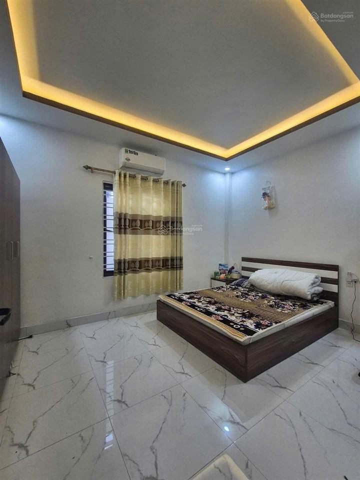 Nhà lương quán , ngõ oto giá chỉ 2x tỷ