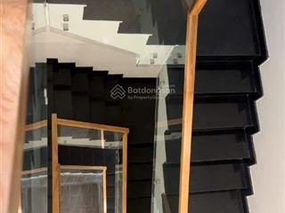 Nhà ngay mặt tiền đường nhựa ngang 6 x 20m giá 16 tỷ