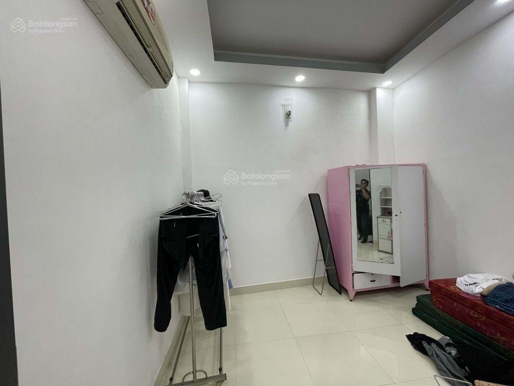 Nhà phạm thế hiển, giá 6tỷ5 ngang 3,6 dài 12m pháp lý sổ hồng rõ ràng