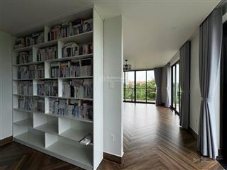 Chủ nhà giảm giá 1 tỷ con 21 tỷ cho căn biệt thự quận 8 goc 2 mặt tiền với diện tích 305m2