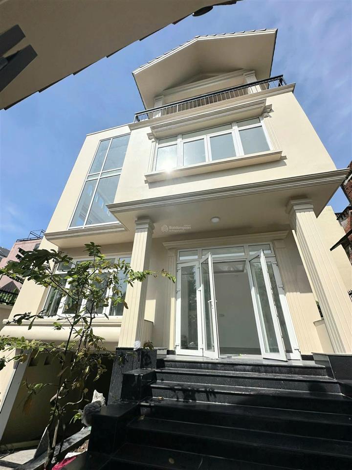 Chính chủ bán nhà ngay đảo kim cương  giá tốt