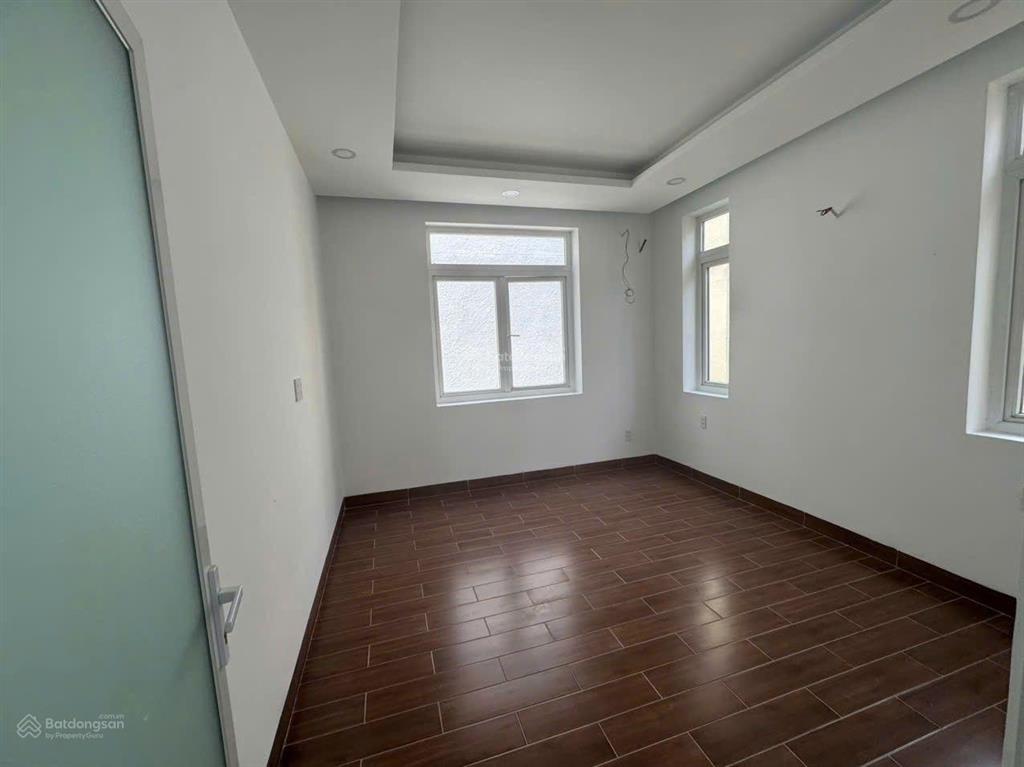 Chính chủ bán nhà ngay đảo kim cương  giá tốt