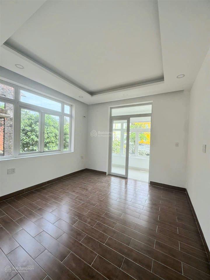 Chính chủ bán nhà ngay đảo kim cương  giá tốt