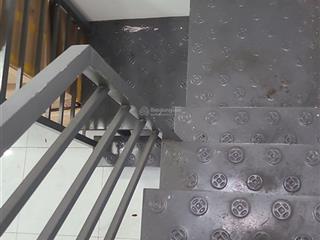 Bán nr siêu hot nguyễn phi khanh, 5,5 tỷ, 39m2, q1, hcm