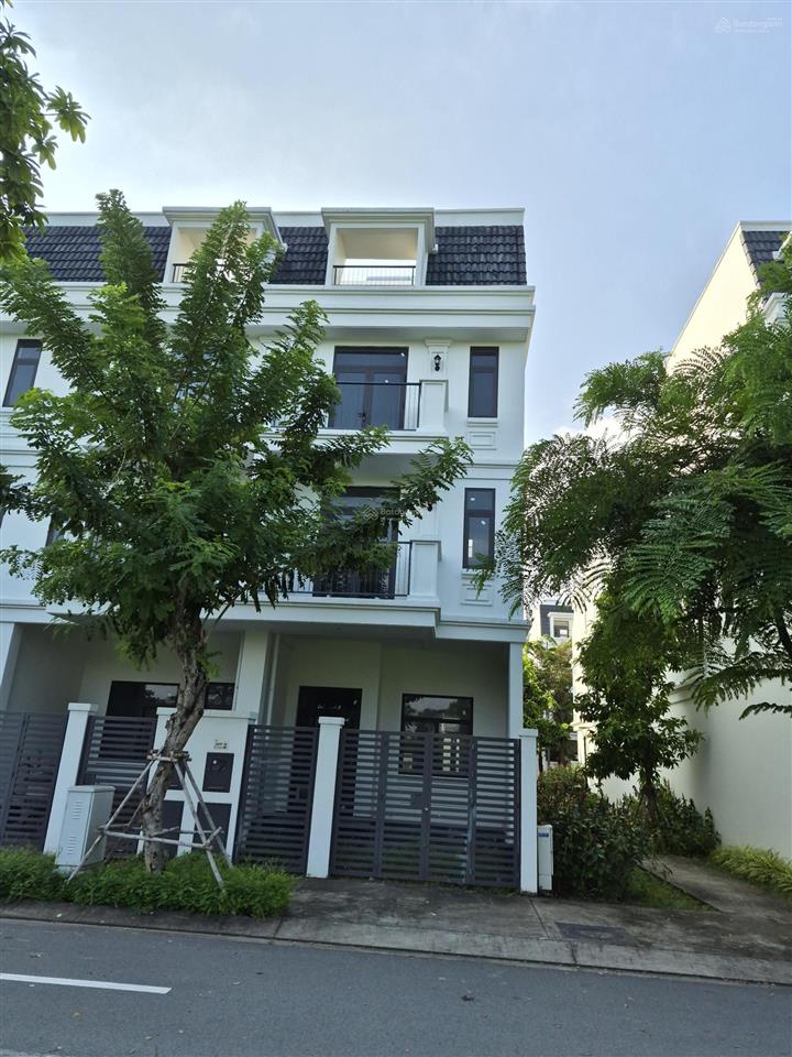 Bán nhà phố liền kề la vida vũng tàu, căn góc, mảng xanh, hàng hiếm hỗ trợ vay 70%