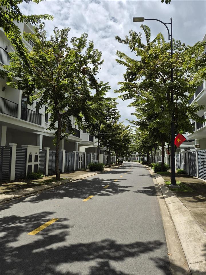 Bán nhà phố liền kề la vida vũng tàu, căn góc, mảng xanh, hàng hiếm hỗ trợ vay 70%