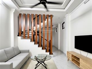 Mễ trì  nhà đẹp tâm huyết  mới kính koong  vị trí không có căn thứ 2  40m2 c.h.ỉ hơn 8 t.ỷ